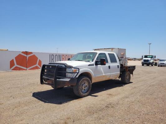 2013 Ford F-250 XL Flatbed Pickup w/ Feeder