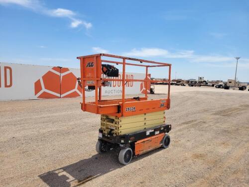2017 JLG 1932R Scissor Lift