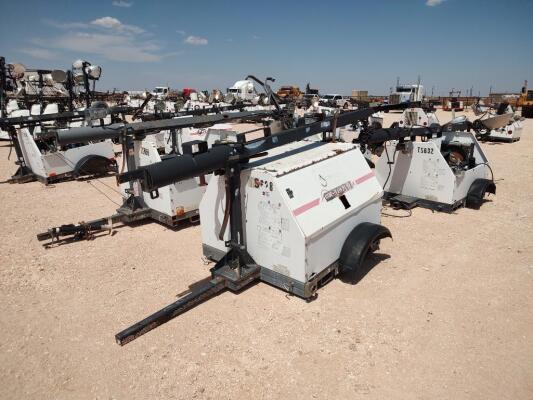 (4) Parts Machine Magnum Light Towers