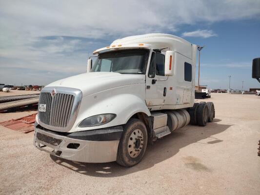 2017 International Truck Tractor ( Does Not Run )