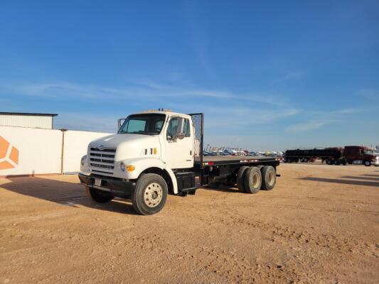2004 Sterling L7500 Flatbed Truck