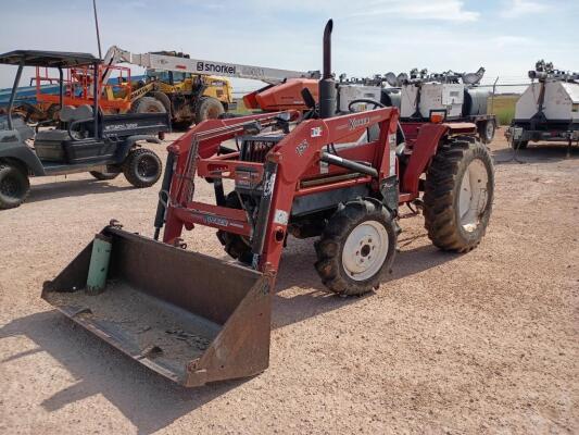 Yanmar F24D Tractor w/Front end Loader (Does Not Run)