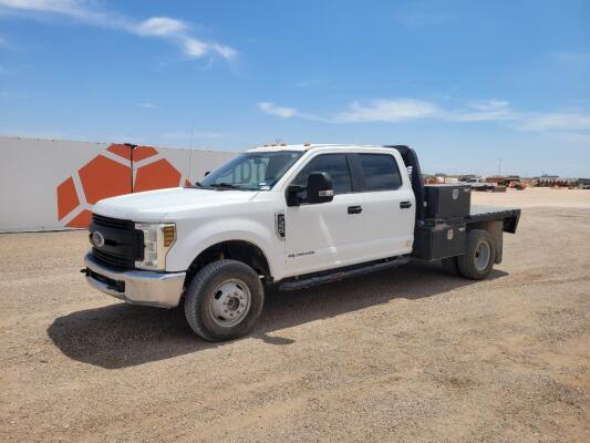 2019 Ford F-350 XL Flatbed Pickup