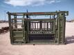 Manual Squeeze Chute w/Palpation Cage - 5