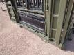 Manual Squeeze Chute w/Palpation Cage - 16