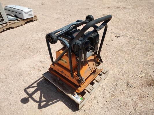 Land Honor LHR-PC90 Plate Compactor