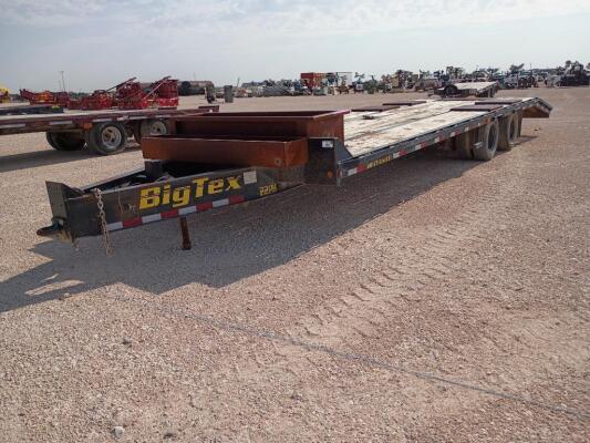 2014 Big Tex 30Ft Equipment Trailer