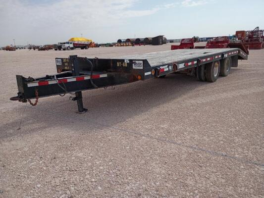 2014 Towmaster 25Ft Equipment Trailer