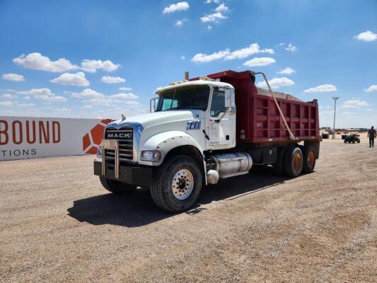 2011 Mack GU713 Dump Truck