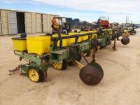 8 Row John Deere 7300 Vac Planter