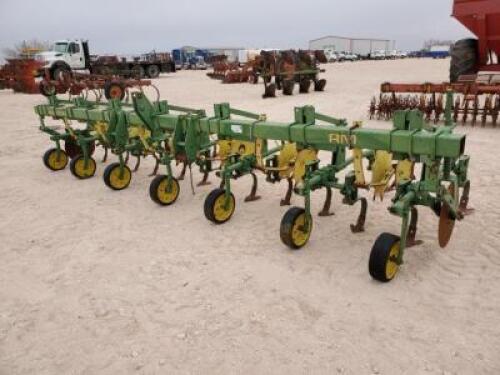 6 Row John Deere RM Row Crop Cultivator