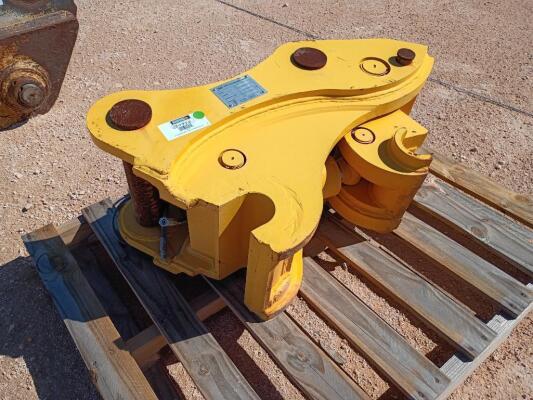 HMB-08 Hydraulic Quick Coupler