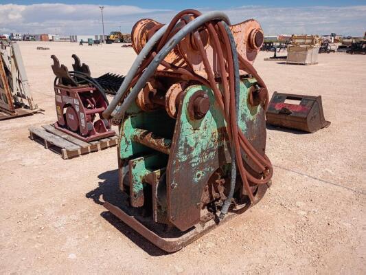 Hydraulic Plate Compactor, 40'' x 24'' Plate