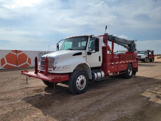 2019 International MV607 Roustabout Truck
