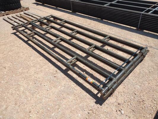 (2) 10ft Gates 4ft Tall w/ Weld On Hinges