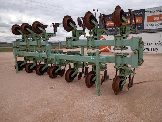 12 Row Crop Cultivator