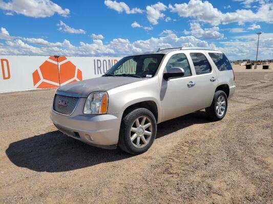 2007 GMC Yukon SUV ( Needs New Radiator )