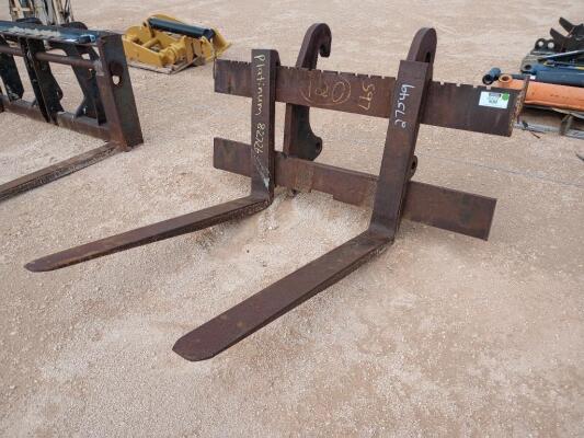 Quick Coupler Fork Attachment w/48'' Forks