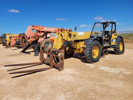 2006 Caterpillar TH460B Telescopic Forklift