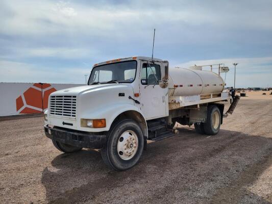 1995 International 4900 Water Truck