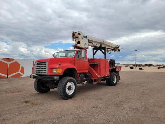 1995 Ford F800 Digger Derrick Truck
