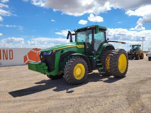 2021 John Deere 8R 250 Tractor
