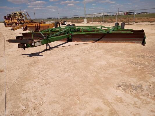 Loepky MFG Land Plane
