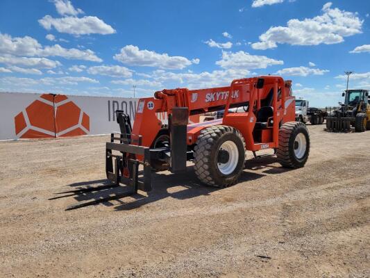 2006 Sky Trak 10054 Telescopic Forklift