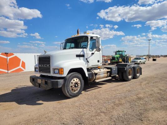 2005 Mack CH613 Truck Tractor