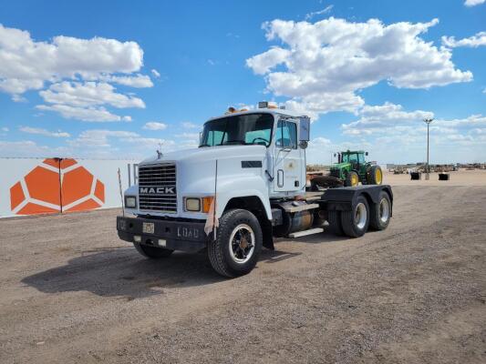 1992 Mack CH613 Truck Tractor