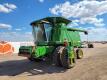 1991 John Deere 9600 Combine