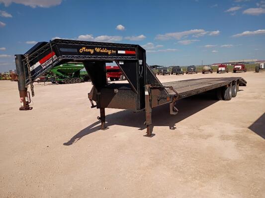 Maxey Gooseneck Trailer