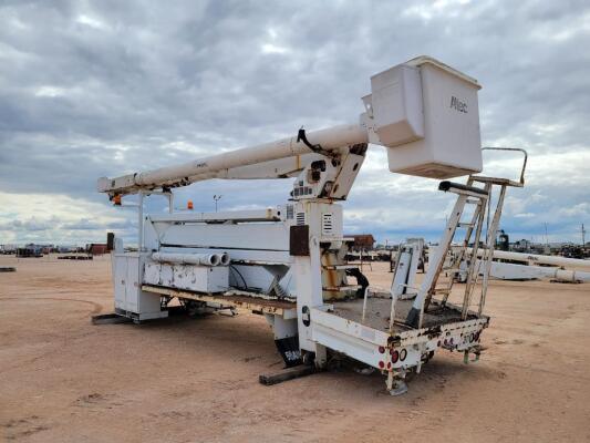 Altec Bucket Truck Bed Model: AM900-E100