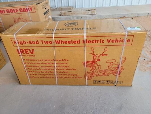 IREV High-End Two-Wheeled Electric Scooter (Color White)