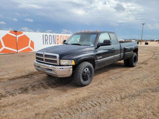 2001 Dodge Ram 3500 Laramie SLT Dually Pickup