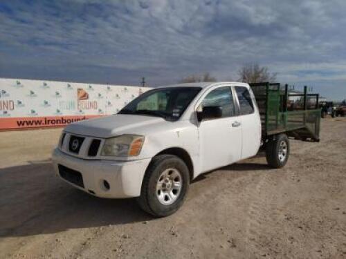 2005 Nissan Titan Flatbed Pickup