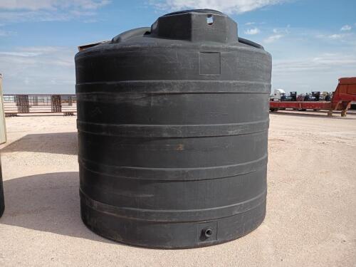 2500 Gallon Plastic Water Tank
