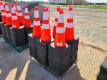 (100) Traffic Safety Cones