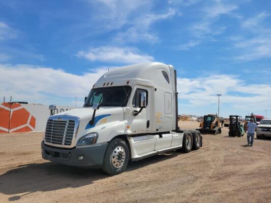 2010 Freightliner Truck Tractor