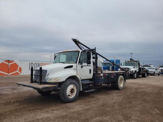 2013 International DuraStar 4300 Roustabout Truck