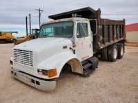 2000 International Dump Truck