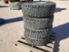 (4) Wheels/Tires 265/75R16 Same Wheels 2 Different Tires