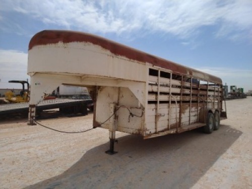 22' x 72" Gooseneck Livestock Trailer