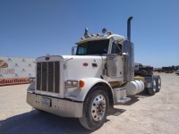 2005 Peterbilt 379 Day Cab Semi Truck