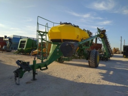 2003 John Deere 730 Air Seeder with John Deere 1900 Cart