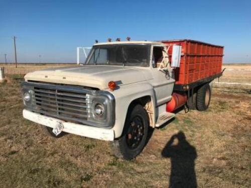 1967 FORD F600 S.A. GRAIN TRUCK, 16’ BED