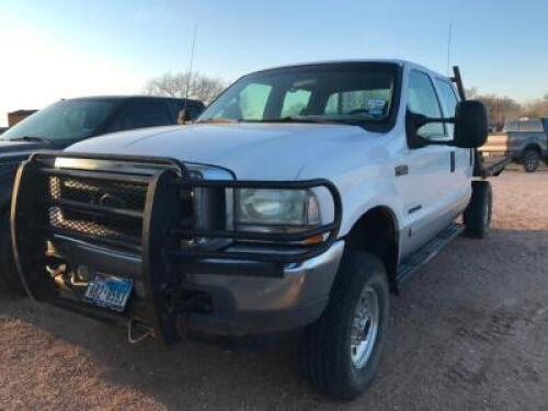 2001 FORD F350 SUPER DUTY CREW CAB DSL. FLATBED TRUCK