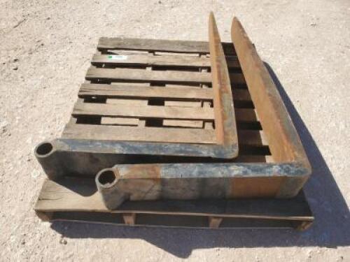 (1) Set Telehandler Forks 4ft Long 6'' Wide