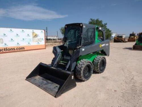 2011 John Deere 318D Skid Steer