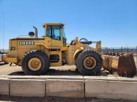 John Deere 744H Wheel Loader